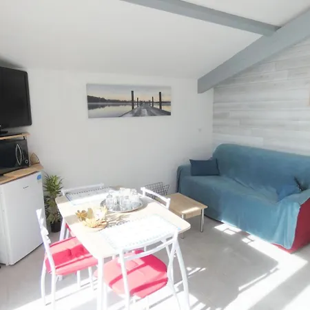Le De Bertrine Holiday home Hinx